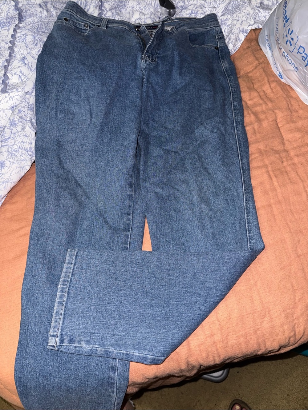 bill blass Men's Straight-Leg Jeans - Dark Blue Denim